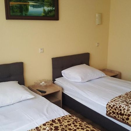Zatishok Guest House Rakhiv Extérieur photo