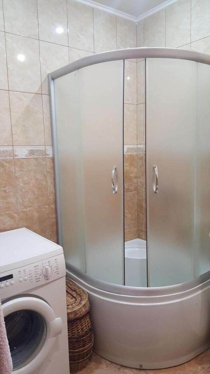 Zatishok Guest House Rakhiv Extérieur photo