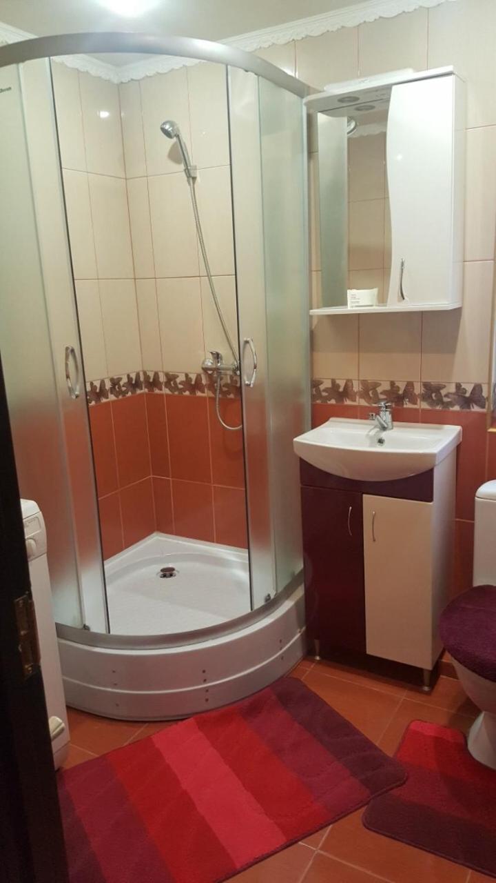 Zatishok Guest House Rakhiv Extérieur photo